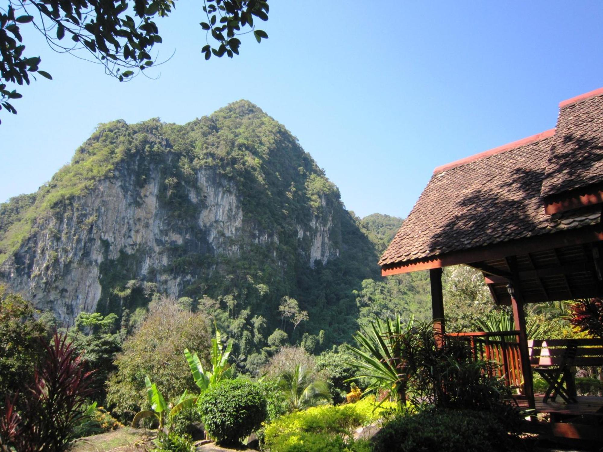 Phanom Bencha Mountain Resort Krabi Exterior photo